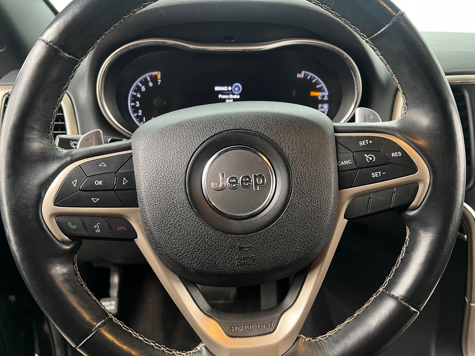 Thumbnail: 2016 Jeep Grand Cherokee - 4