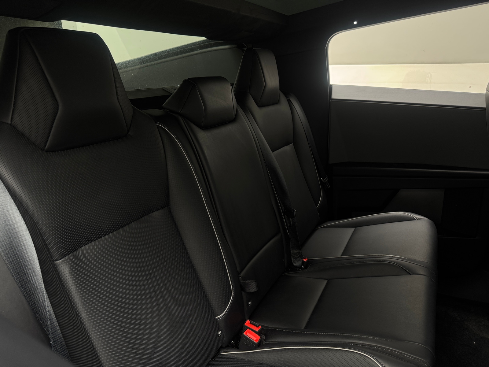 Thumbnail: 2024 Tesla Cybertruck - 5