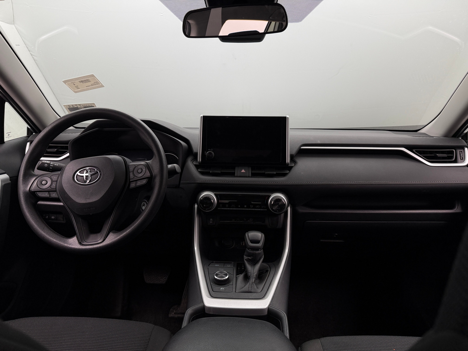 Thumbnail: 2025 Toyota RAV4 - 3