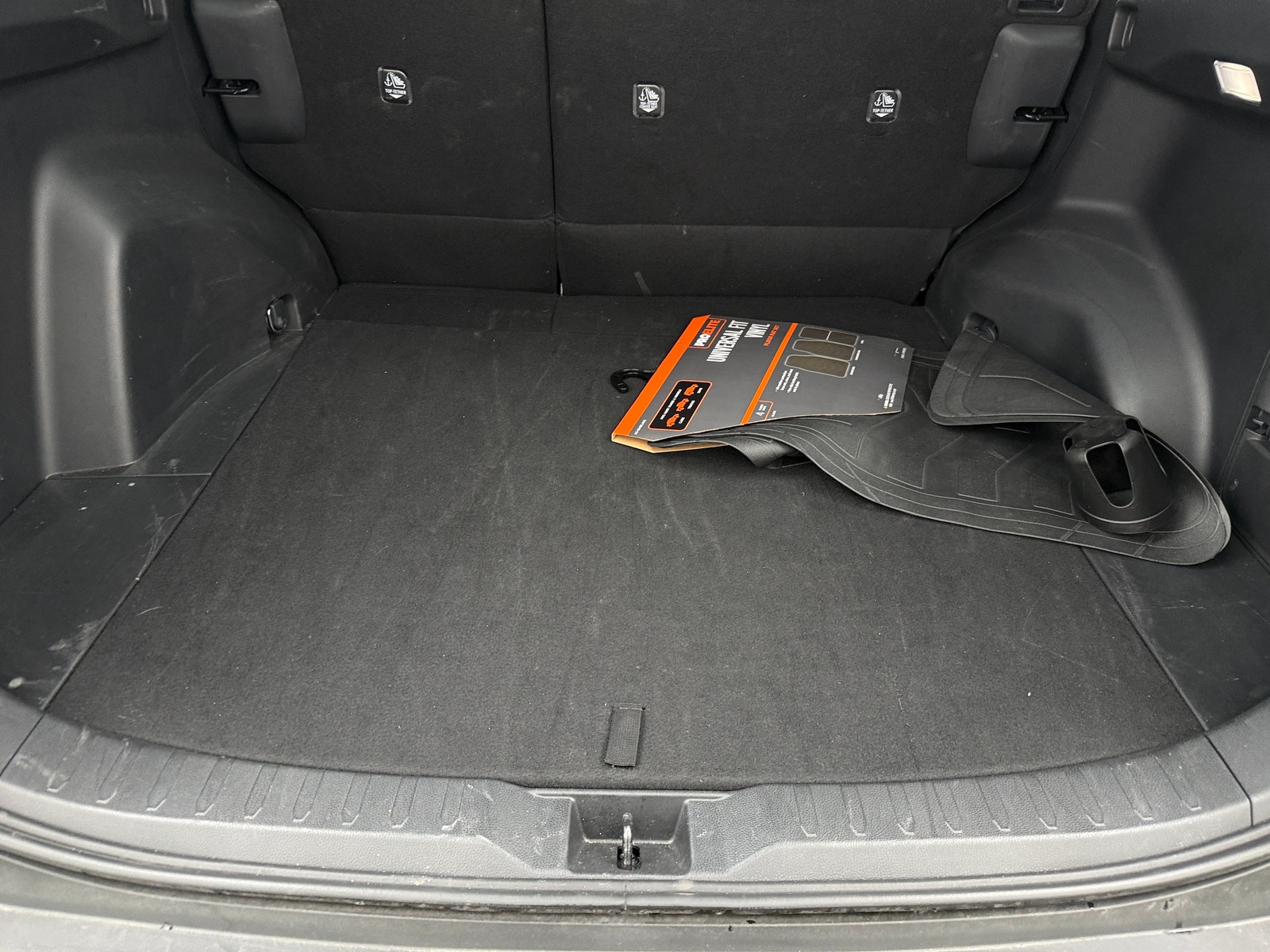 Thumbnail: 2025 Toyota RAV4 - 7