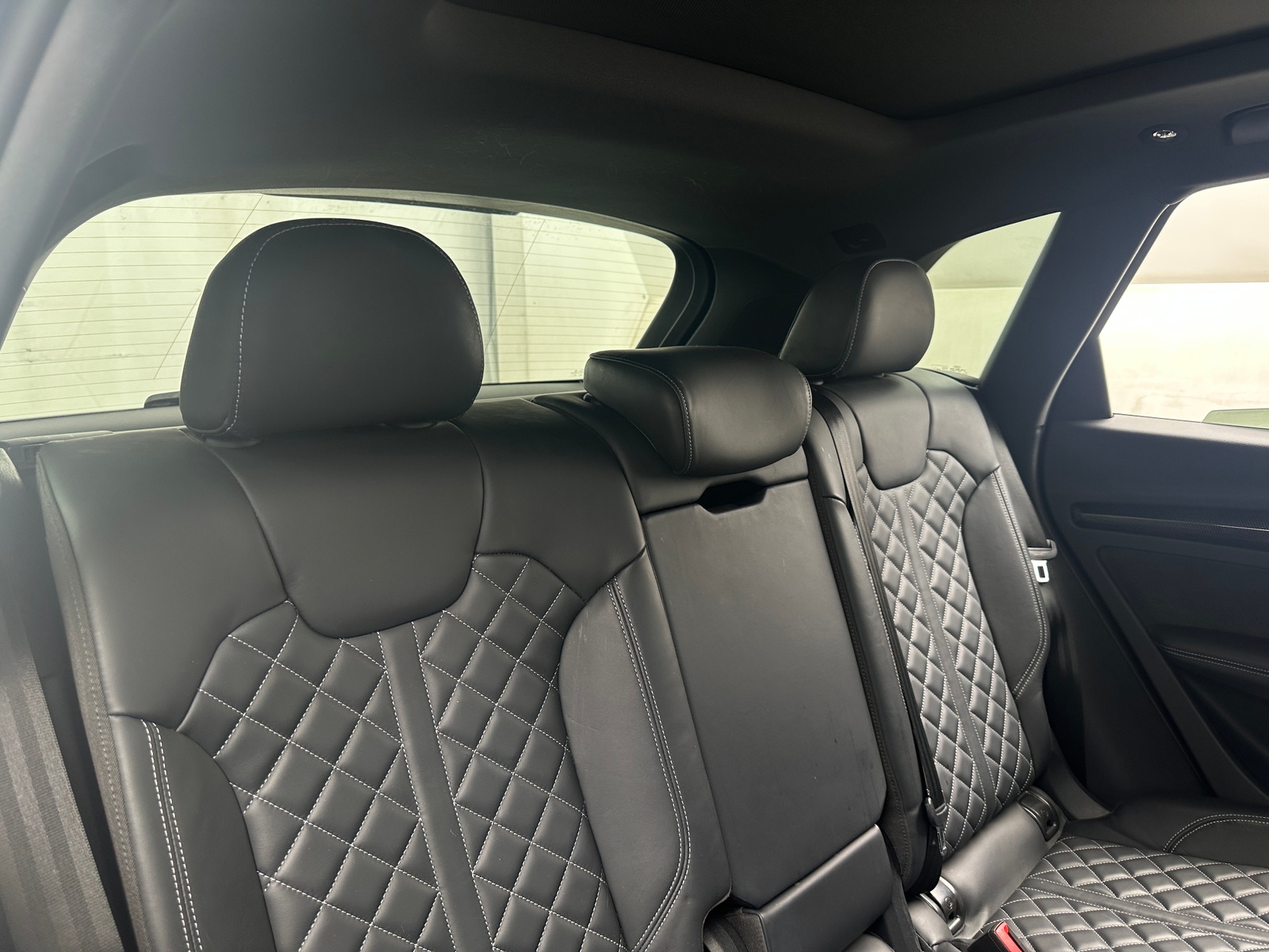 Thumbnail: 2019 Audi SQ5 - 5