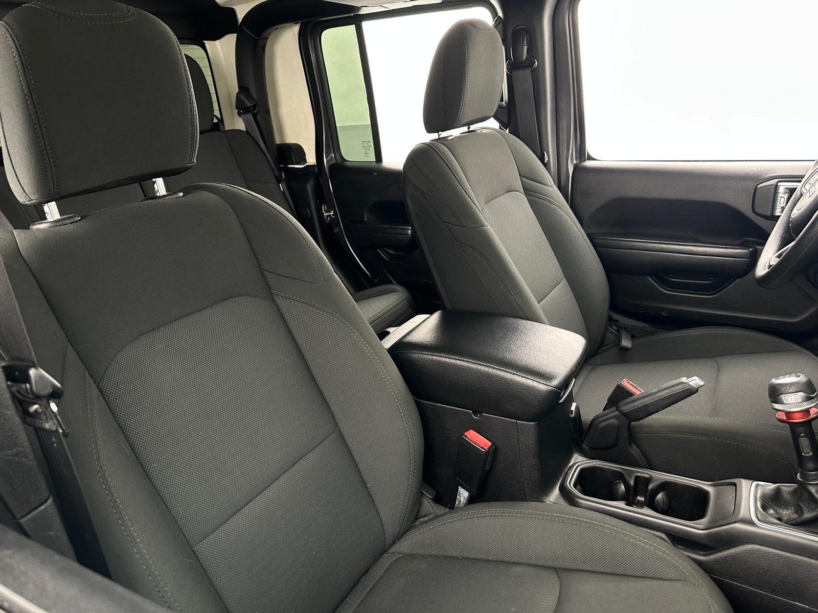 Thumbnail: 2021 Jeep Gladiator - 2