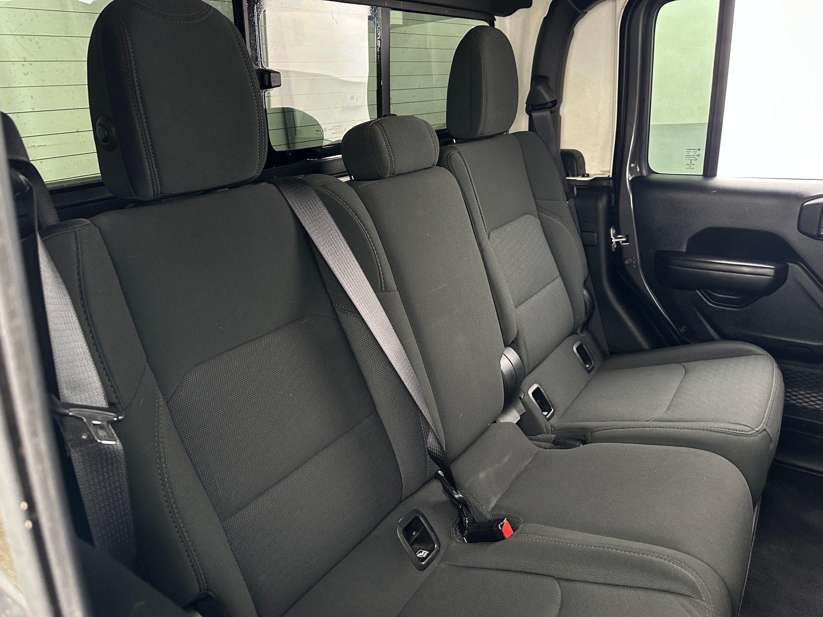 Thumbnail: 2021 Jeep Gladiator - 6