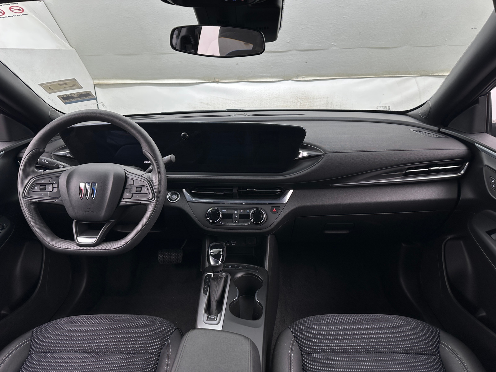 Thumbnail: 2025 Buick Envista - 3