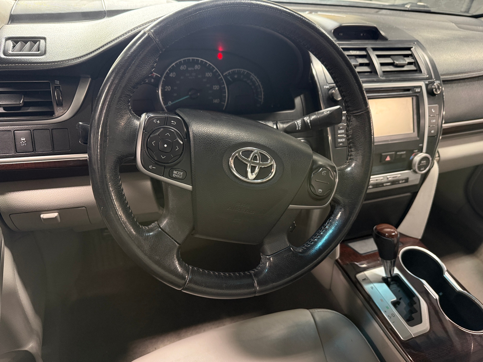 Thumbnail: 2012 Toyota Camry - 5