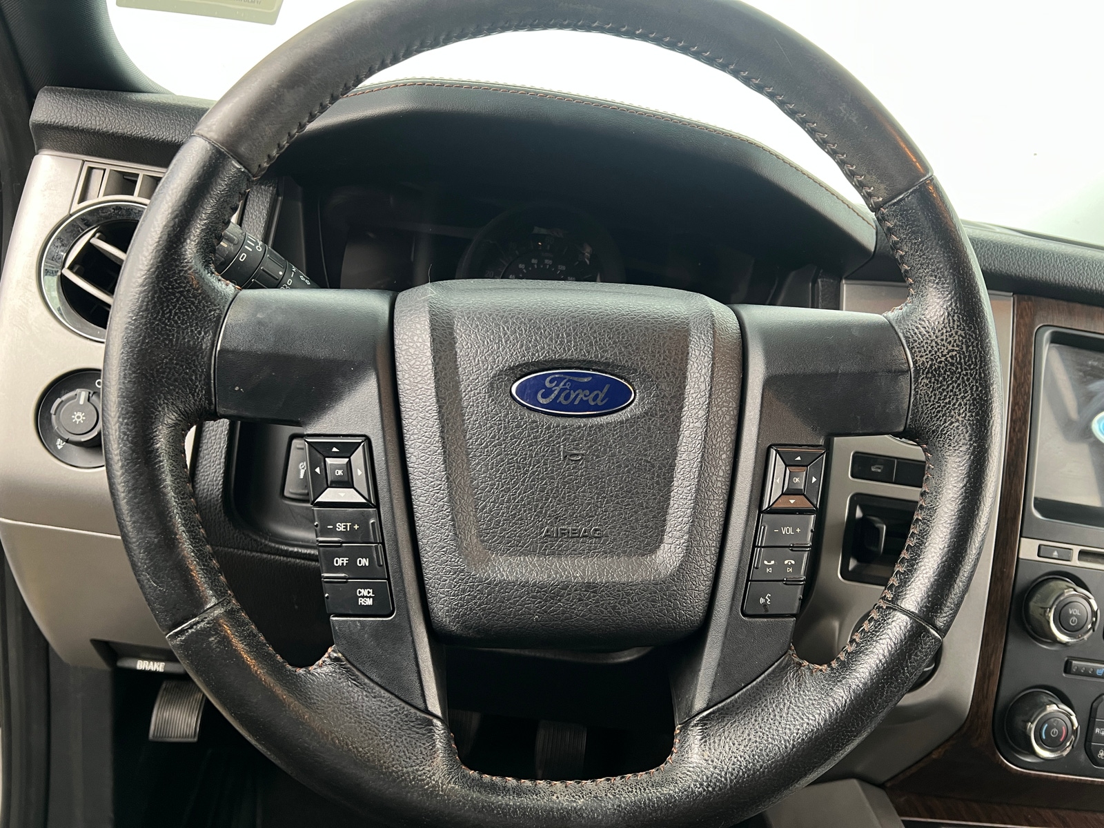 Thumbnail: 2016 Ford Expedition - 4