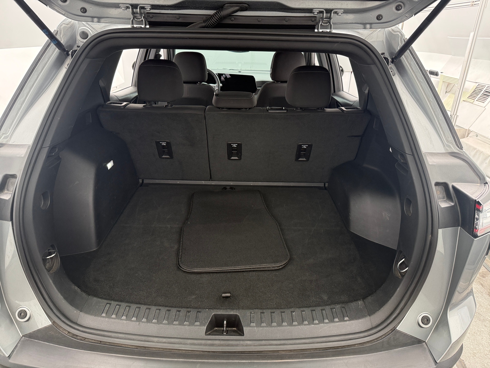 Thumbnail: 2025 Chevrolet Equinox - 7