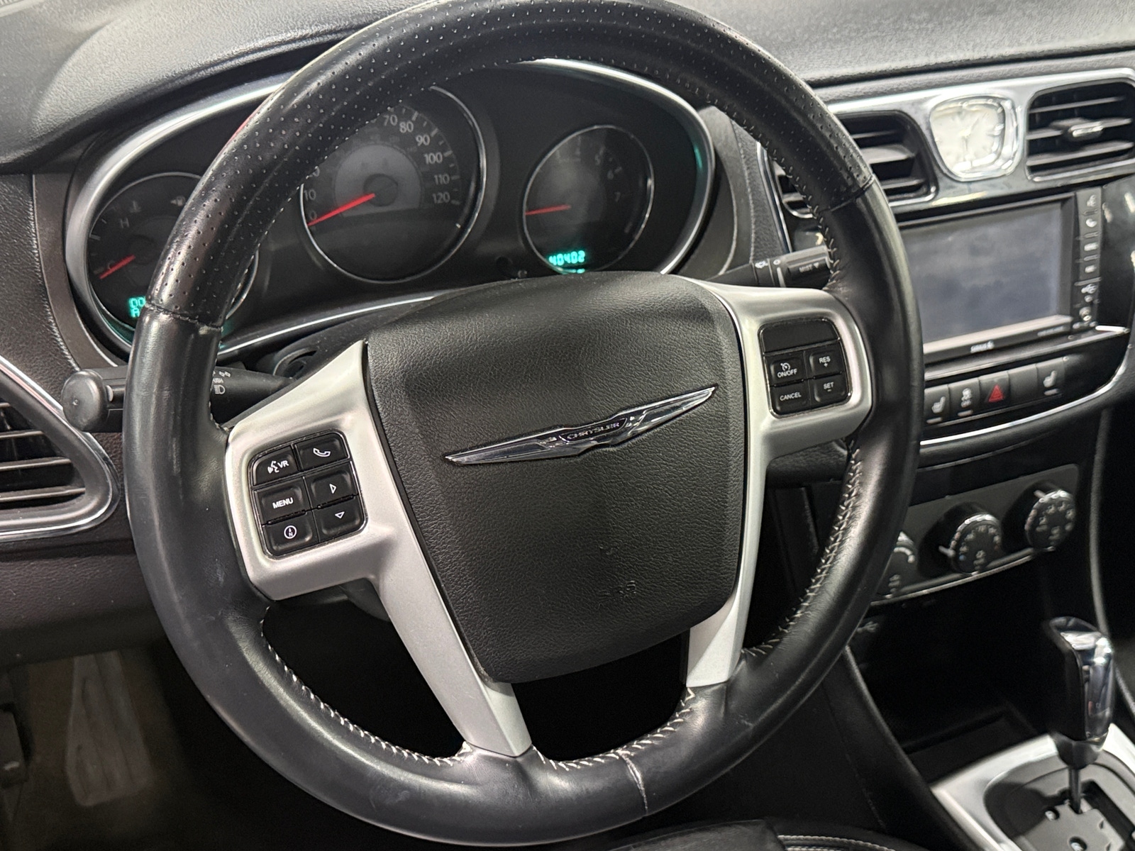 Thumbnail: 2012 Chrysler 200 - 5