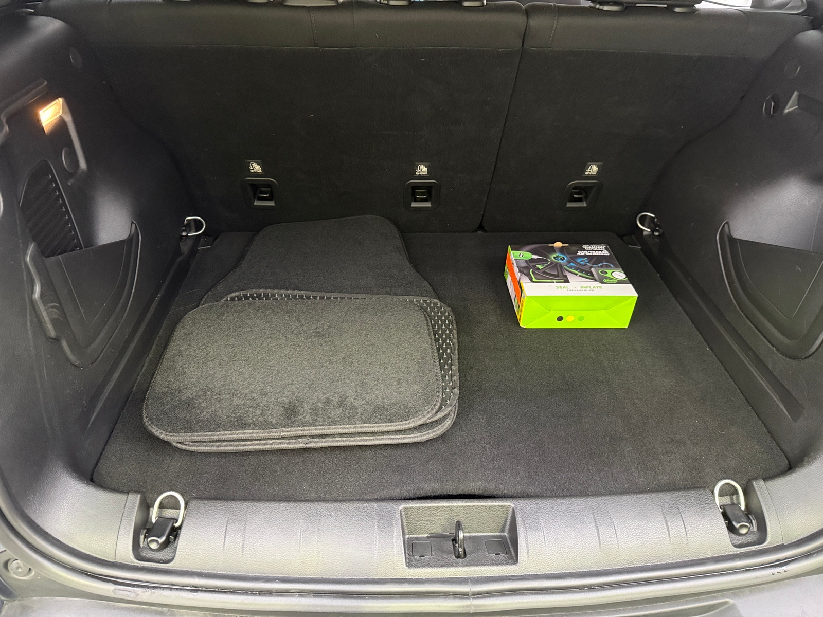 Thumbnail: 2021 Jeep Renegade - 7