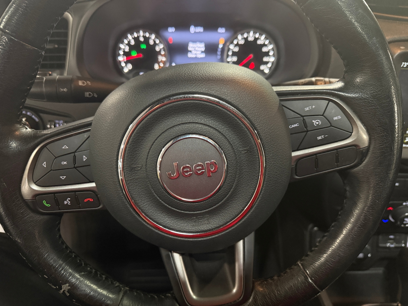 Thumbnail: 2020 Jeep Renegade - 4