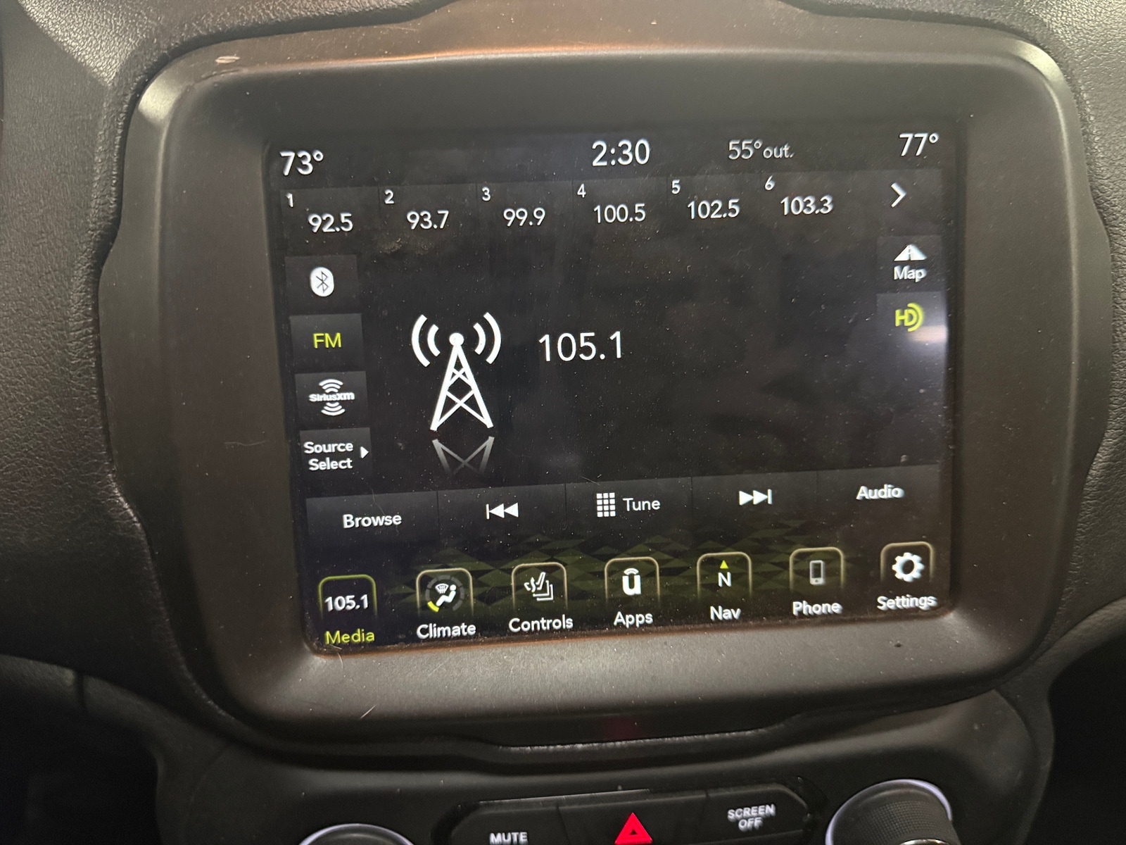 Thumbnail: 2020 Jeep Renegade - 3