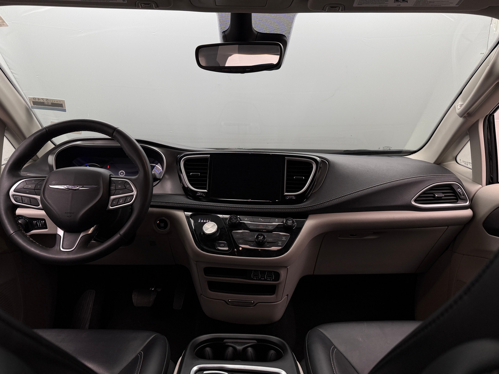 Thumbnail: 2024 Chrysler Pacifica - 2