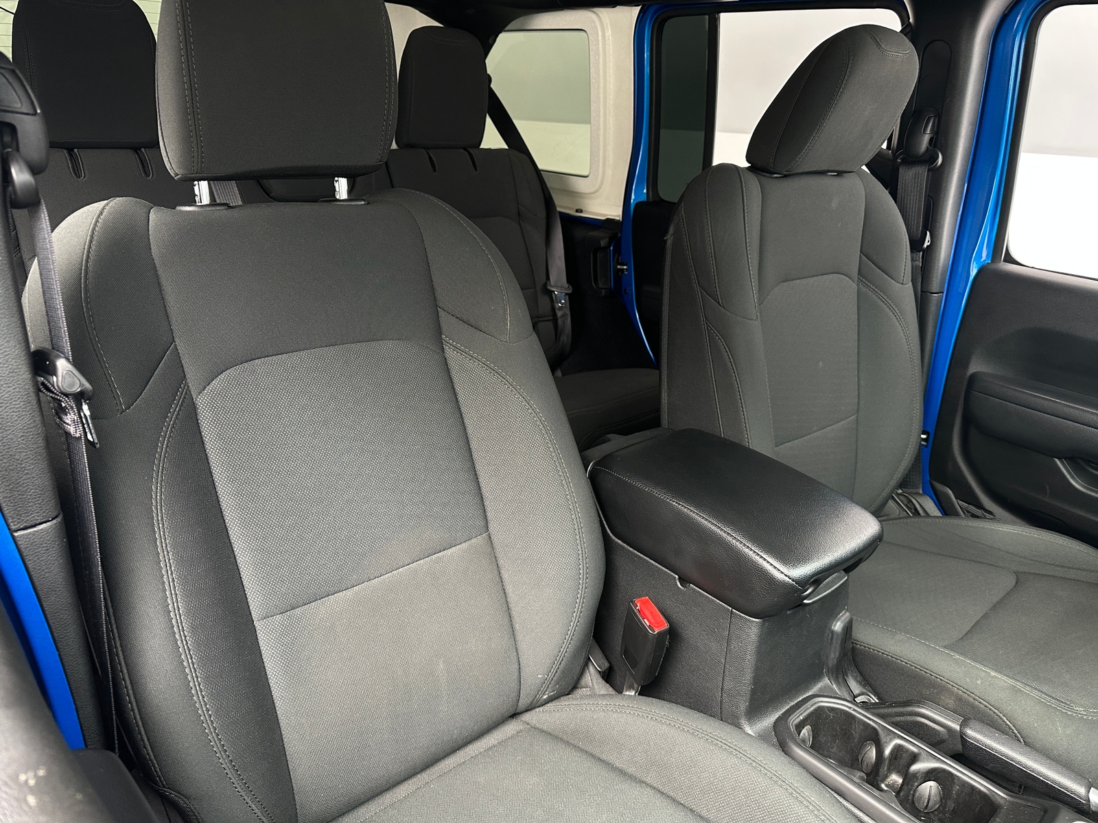 Thumbnail: 2022 Jeep Wrangler - 2