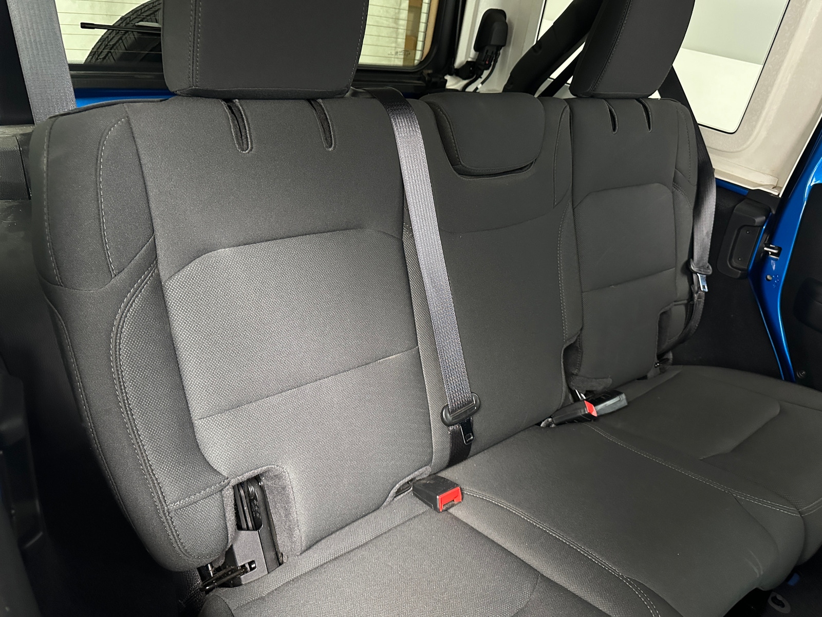 Thumbnail: 2022 Jeep Wrangler - 6