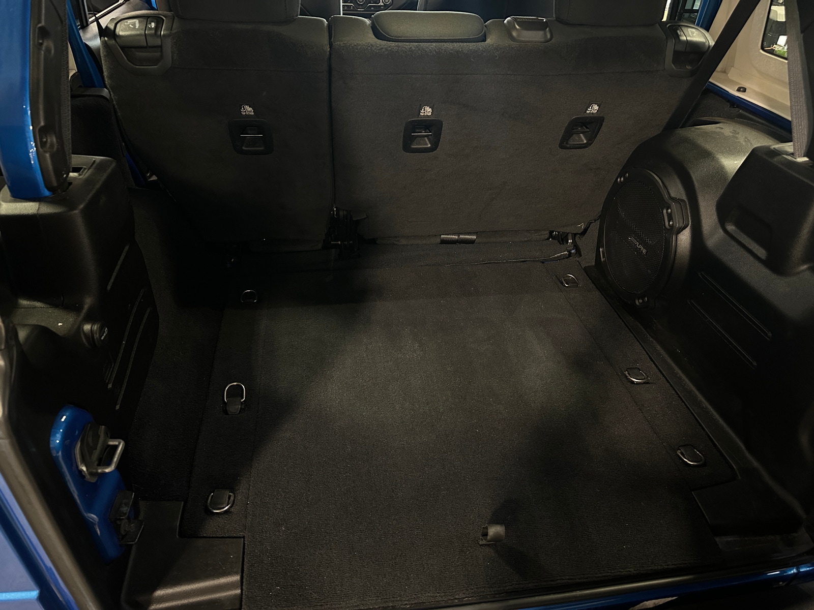 Thumbnail: 2022 Jeep Wrangler - 7