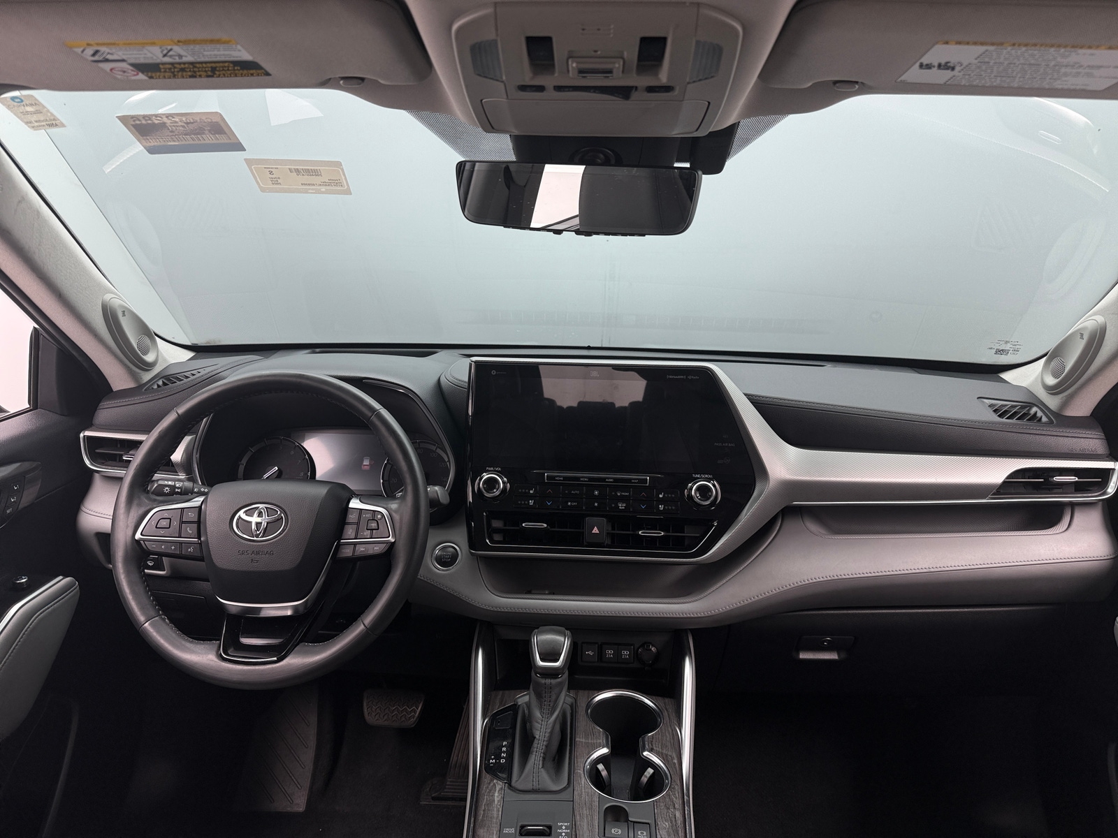 Thumbnail: 2020 Toyota Highlander - 3