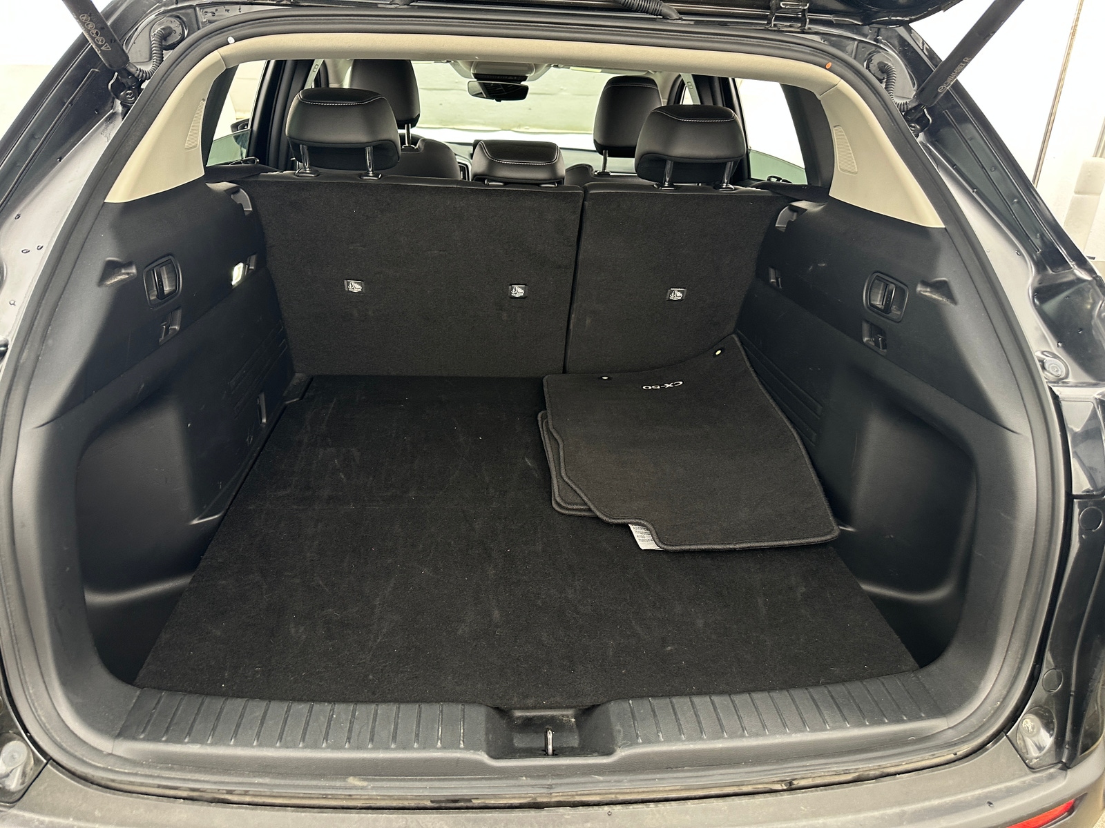 Thumbnail: 2025 Mazda CX-50 - 6