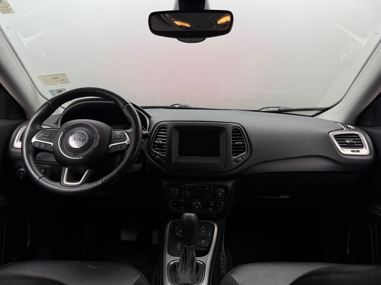 Thumbnail: 2017 Jeep Compass - 3