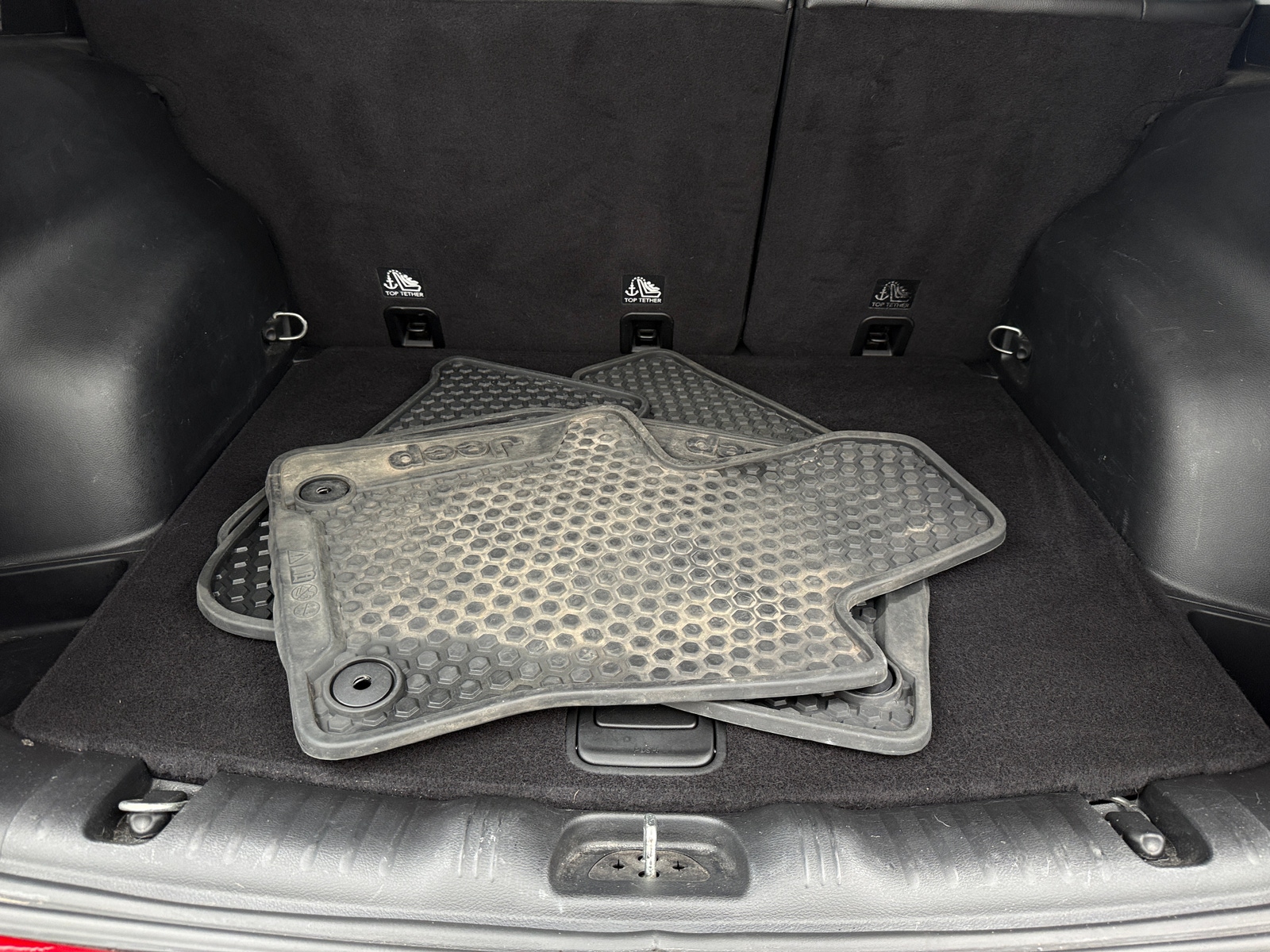 Thumbnail: 2017 Jeep Compass - 7