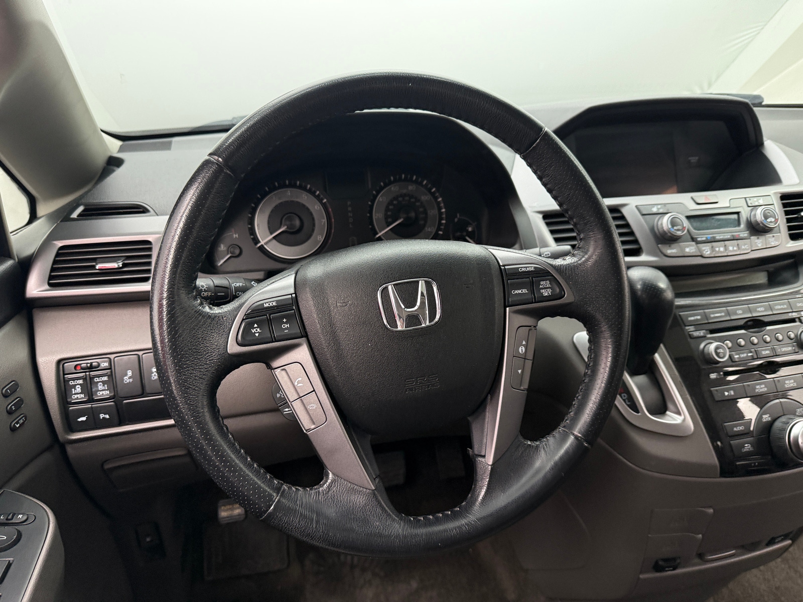 Thumbnail: 2013 Honda Odyssey - 4