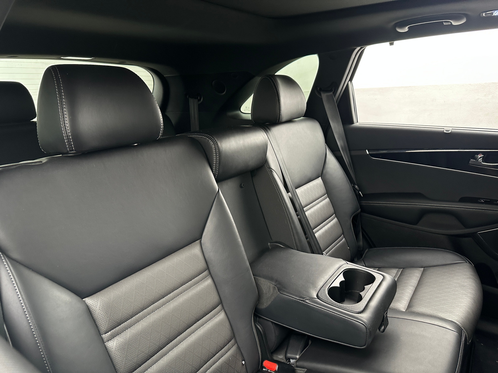 Thumbnail: 2018 Kia Sorento - 5