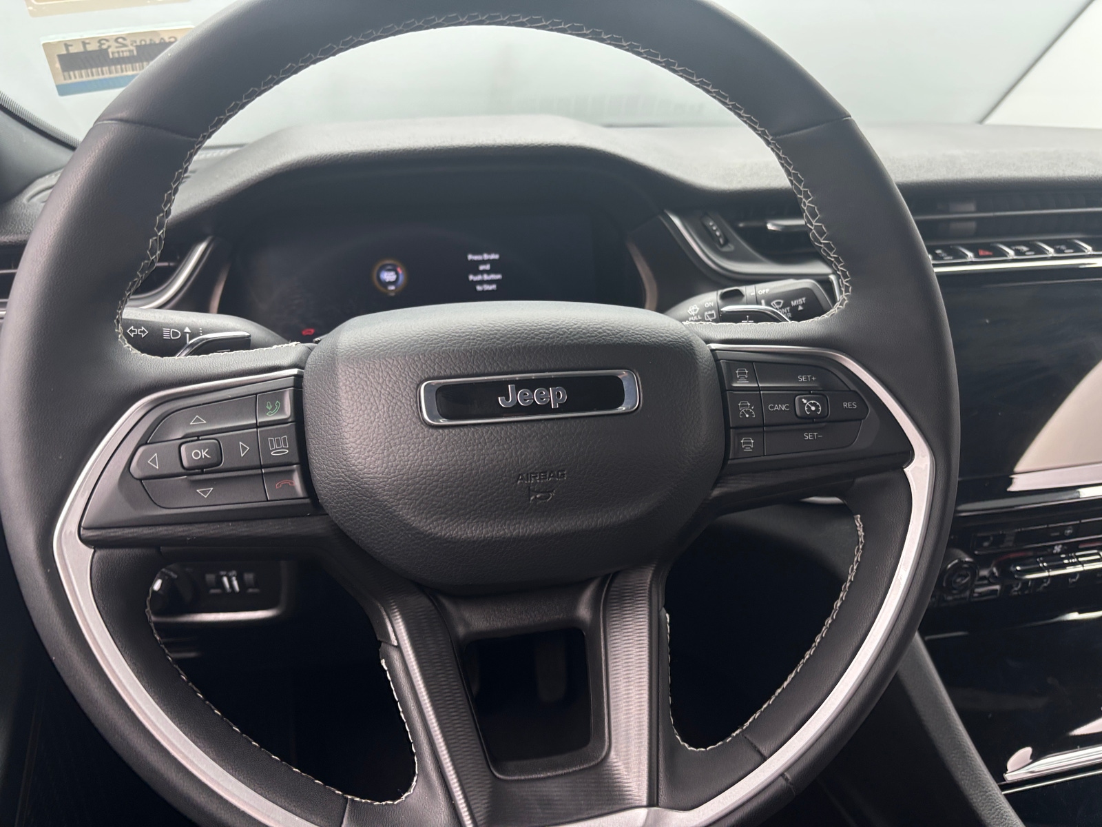 Thumbnail: 2025 Jeep Grand Cherokee - 5