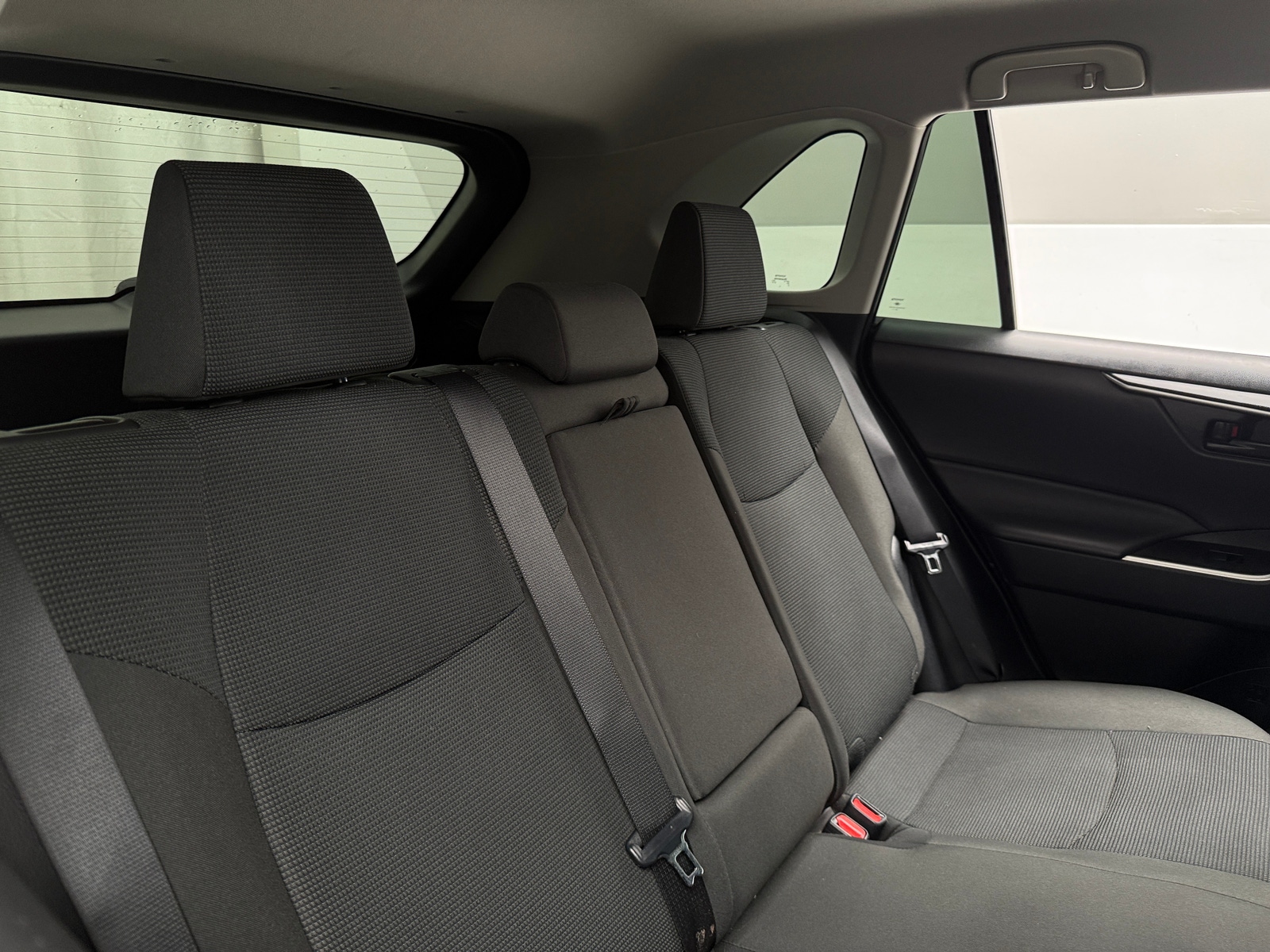 Thumbnail: 2025 Toyota RAV4 - 6