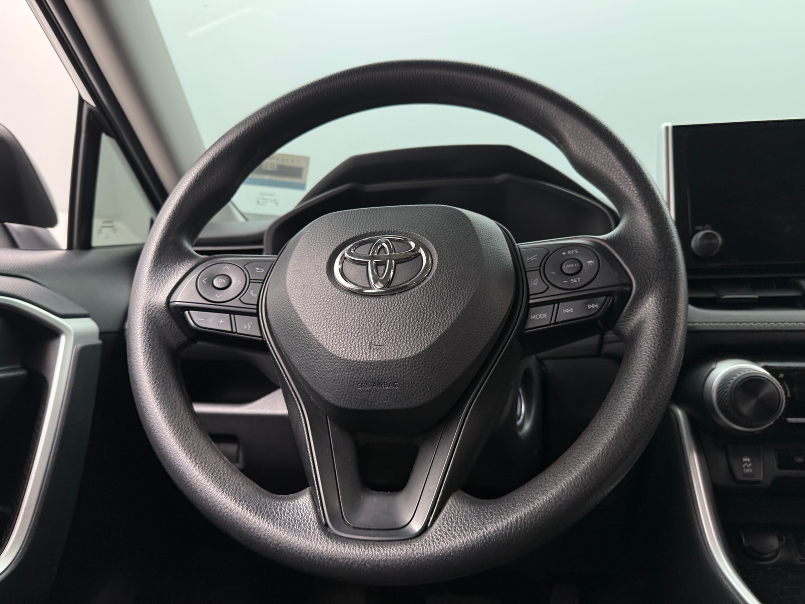 Thumbnail: 2025 Toyota RAV4 - 5