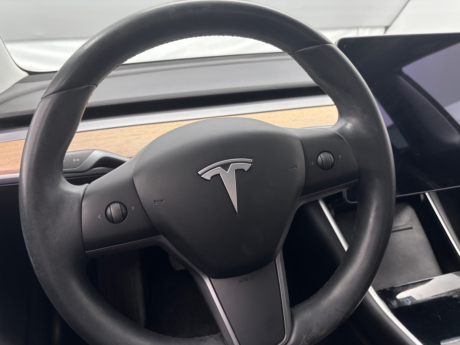 Thumbnail: 2019 Tesla Model 3 - 4