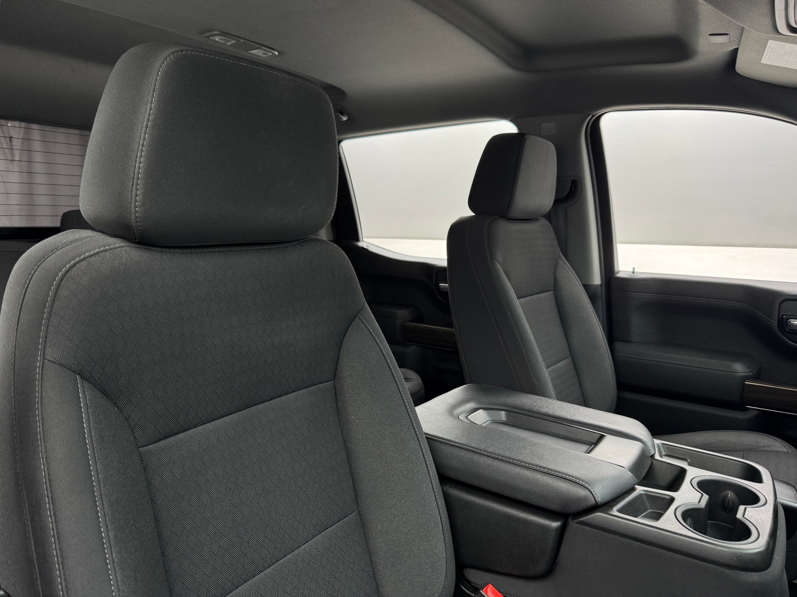 Thumbnail: 2021 Chevrolet Silverado 1500 - 2