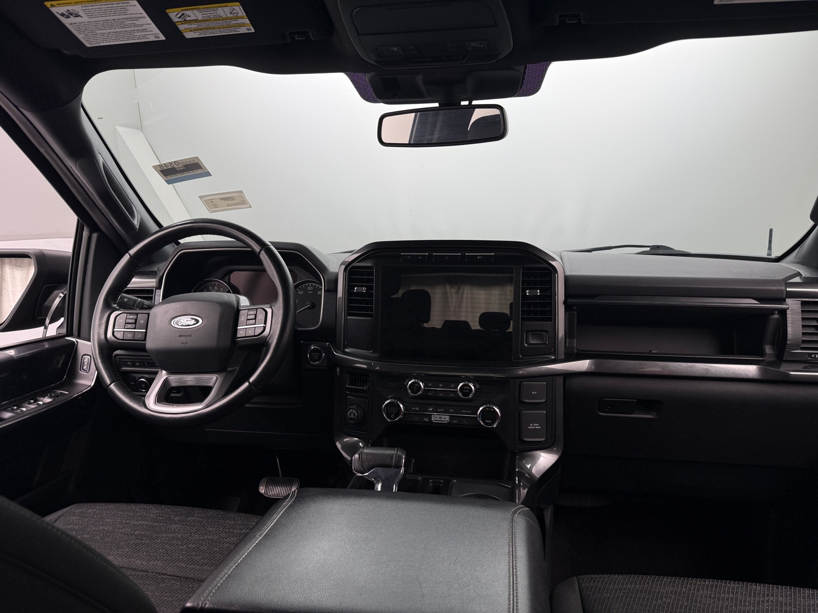 Thumbnail: 2021 Ford Econoline - 3