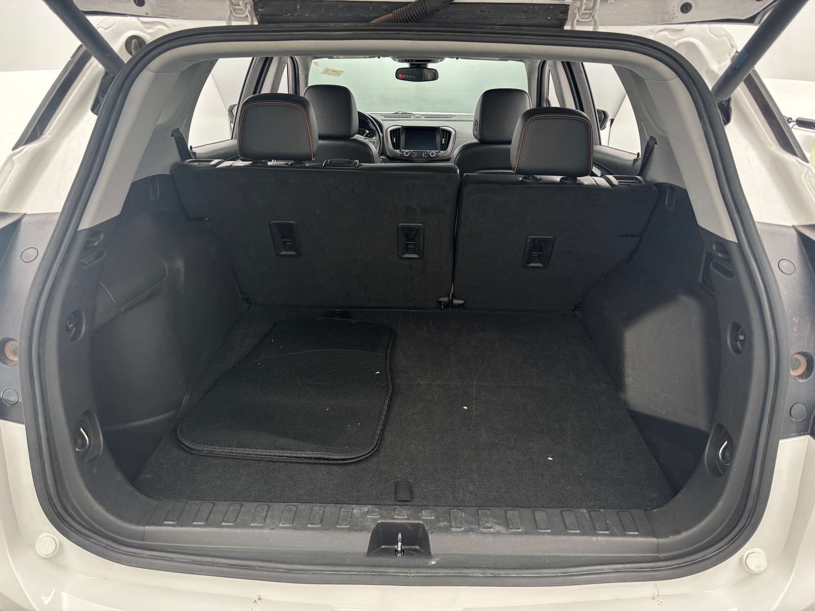 Thumbnail: 2024 GMC Terrain - 6