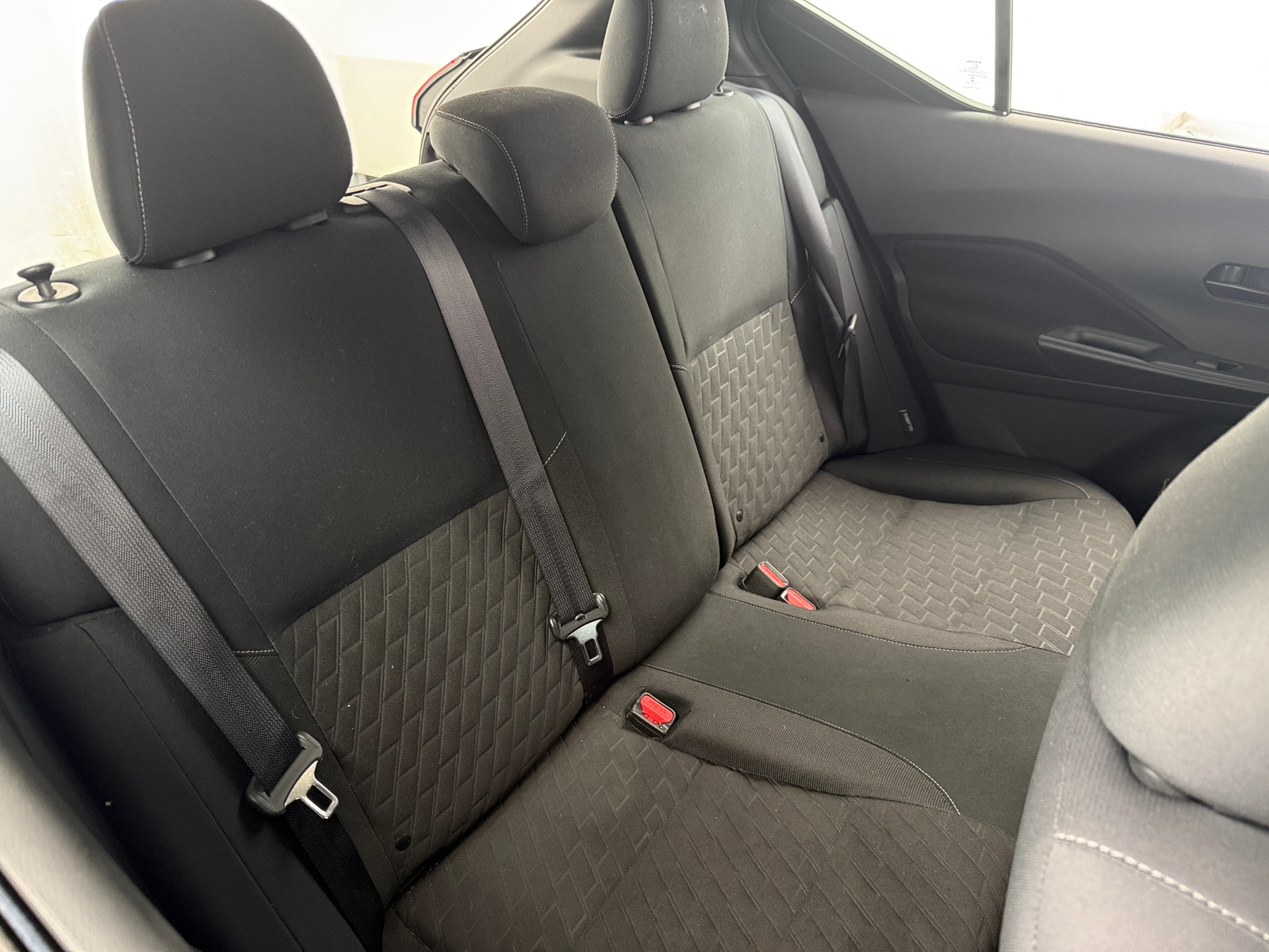 Thumbnail: 2022 Nissan Kicks - 6