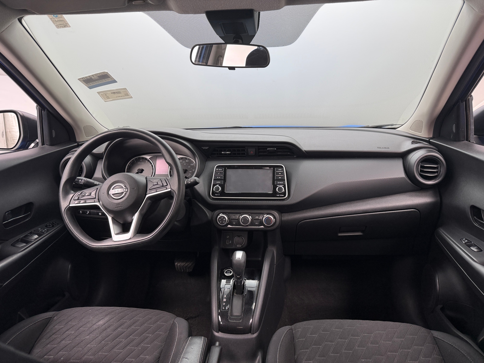 Thumbnail: 2022 Nissan Kicks - 3