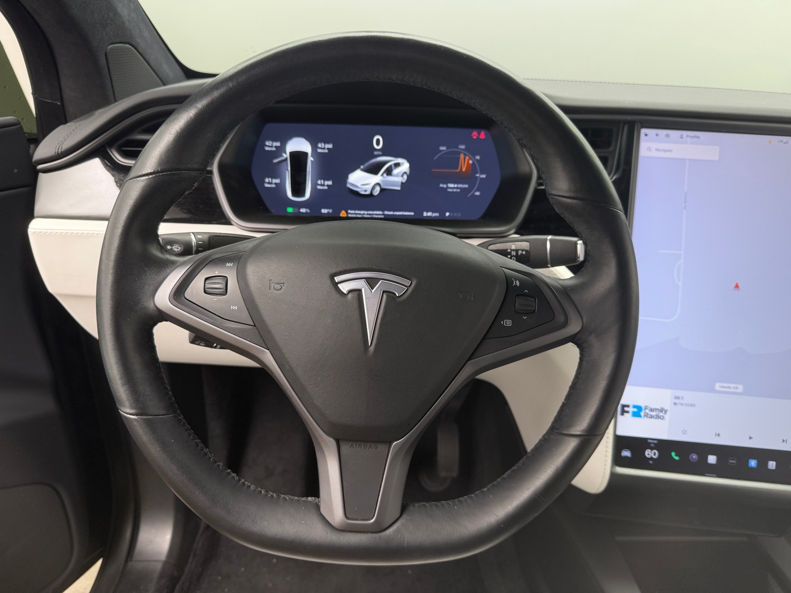 Thumbnail: 2020 Tesla Model X - 4
