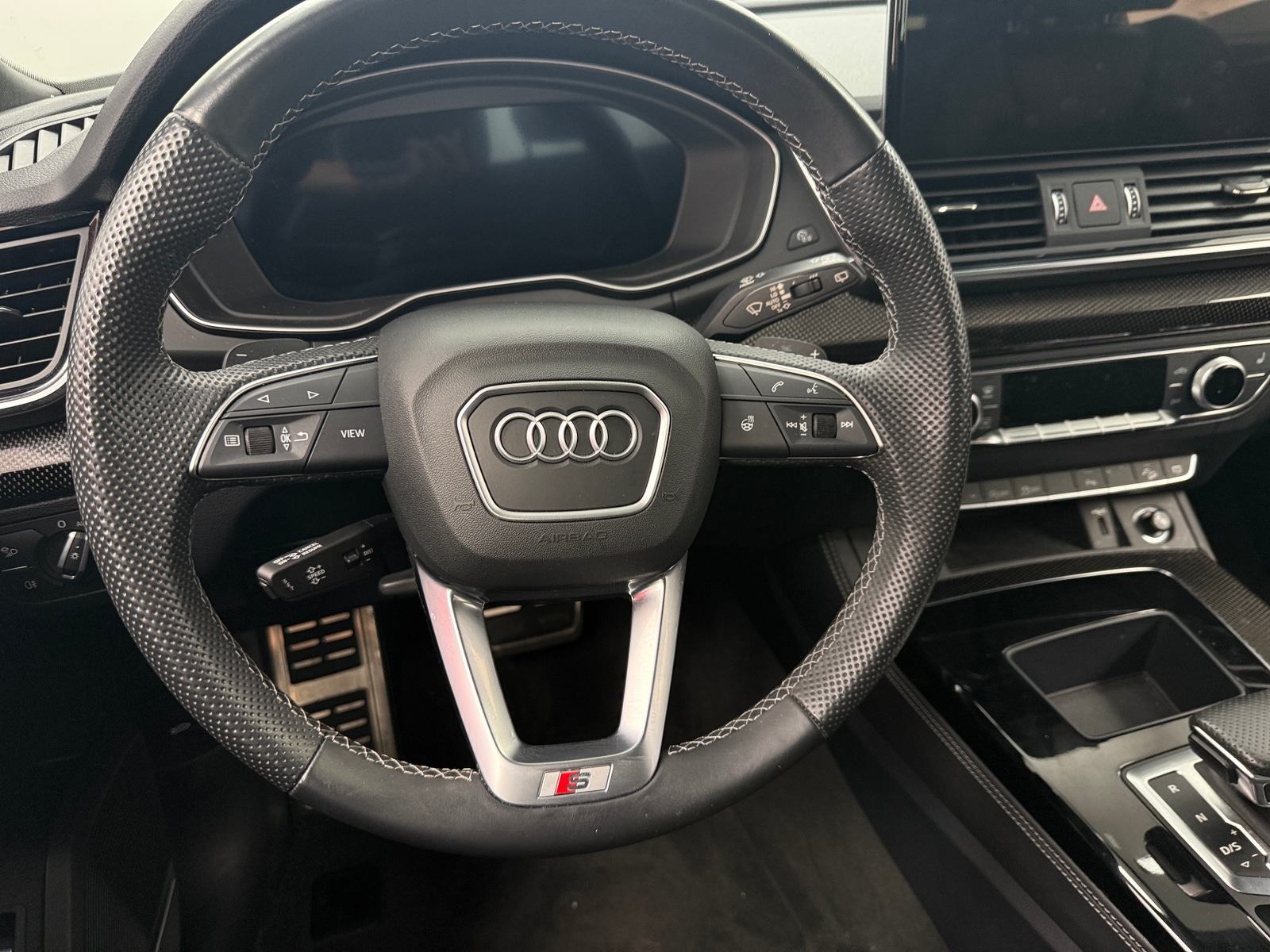 Thumbnail: 2022 Audi SQ5 - 4