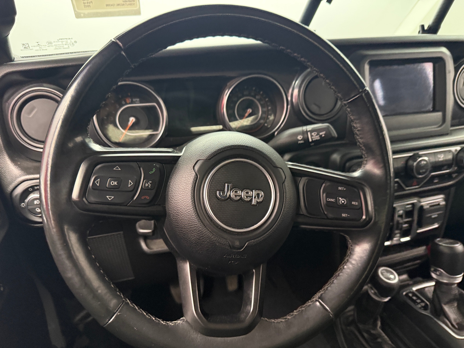 Thumbnail: 2022 Jeep Gladiator - 5