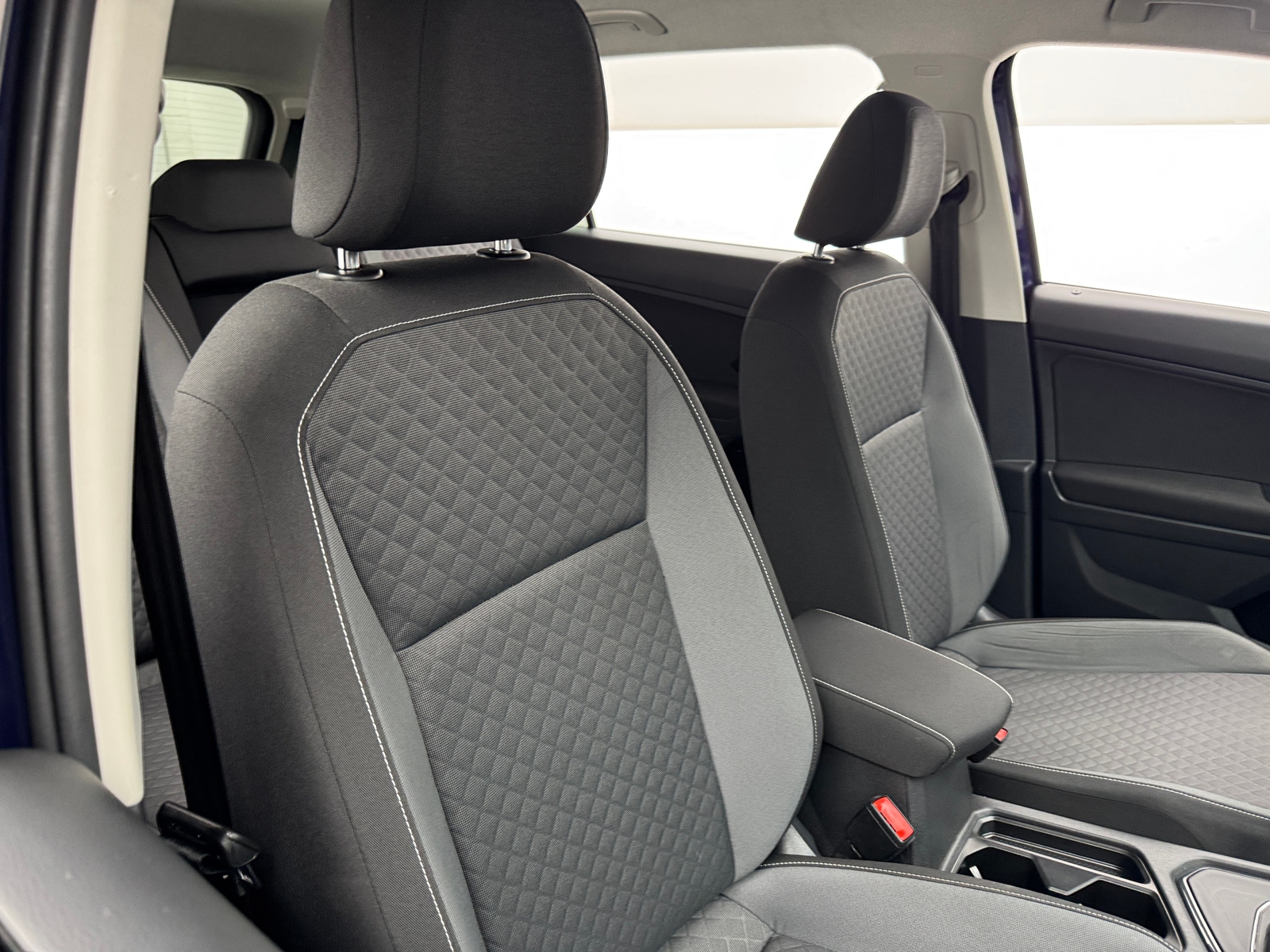 Thumbnail: 2021 Volkswagen Tiguan - 2