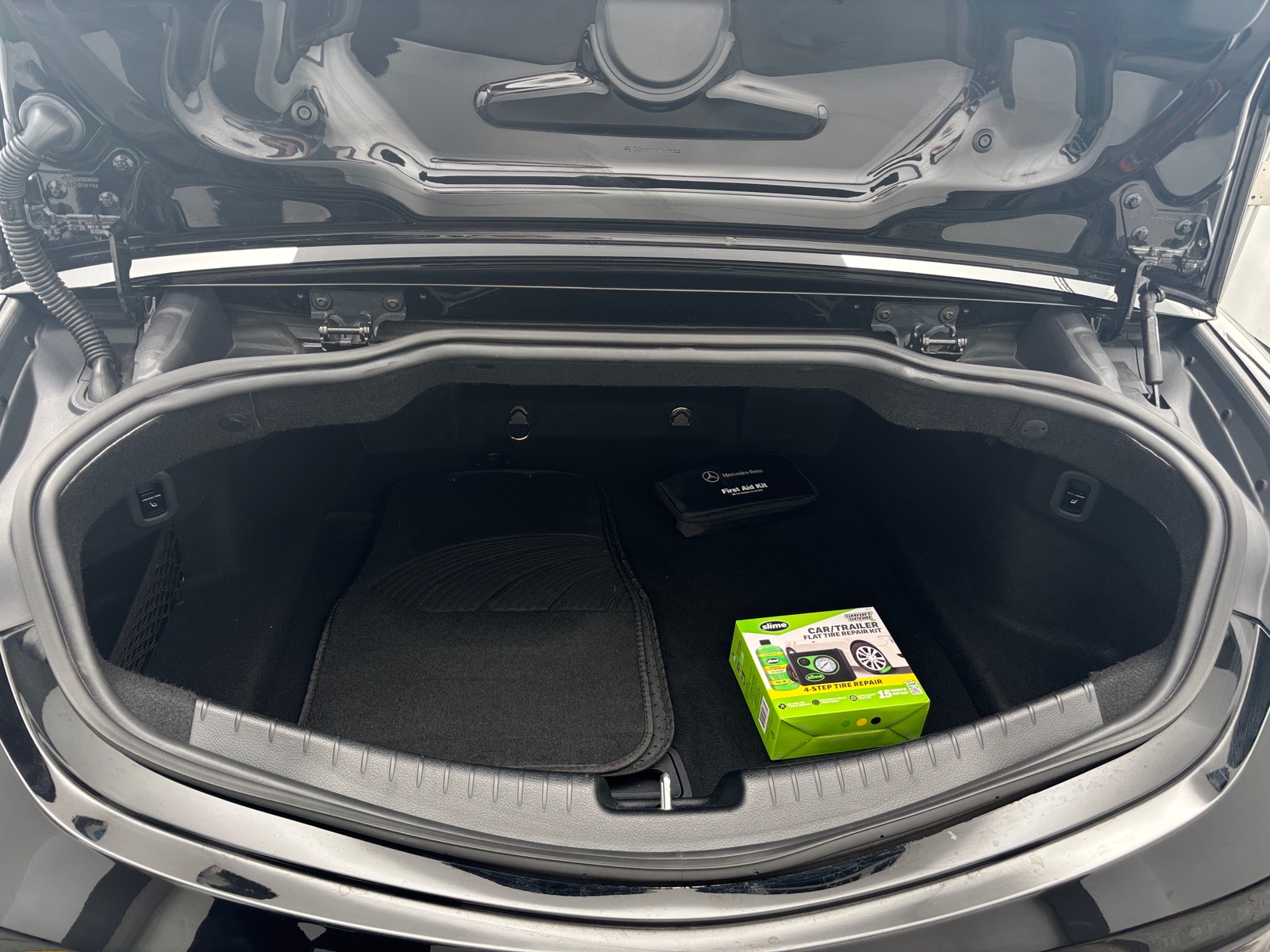 Thumbnail: 2025 Mercedes-Benz CLE - 6