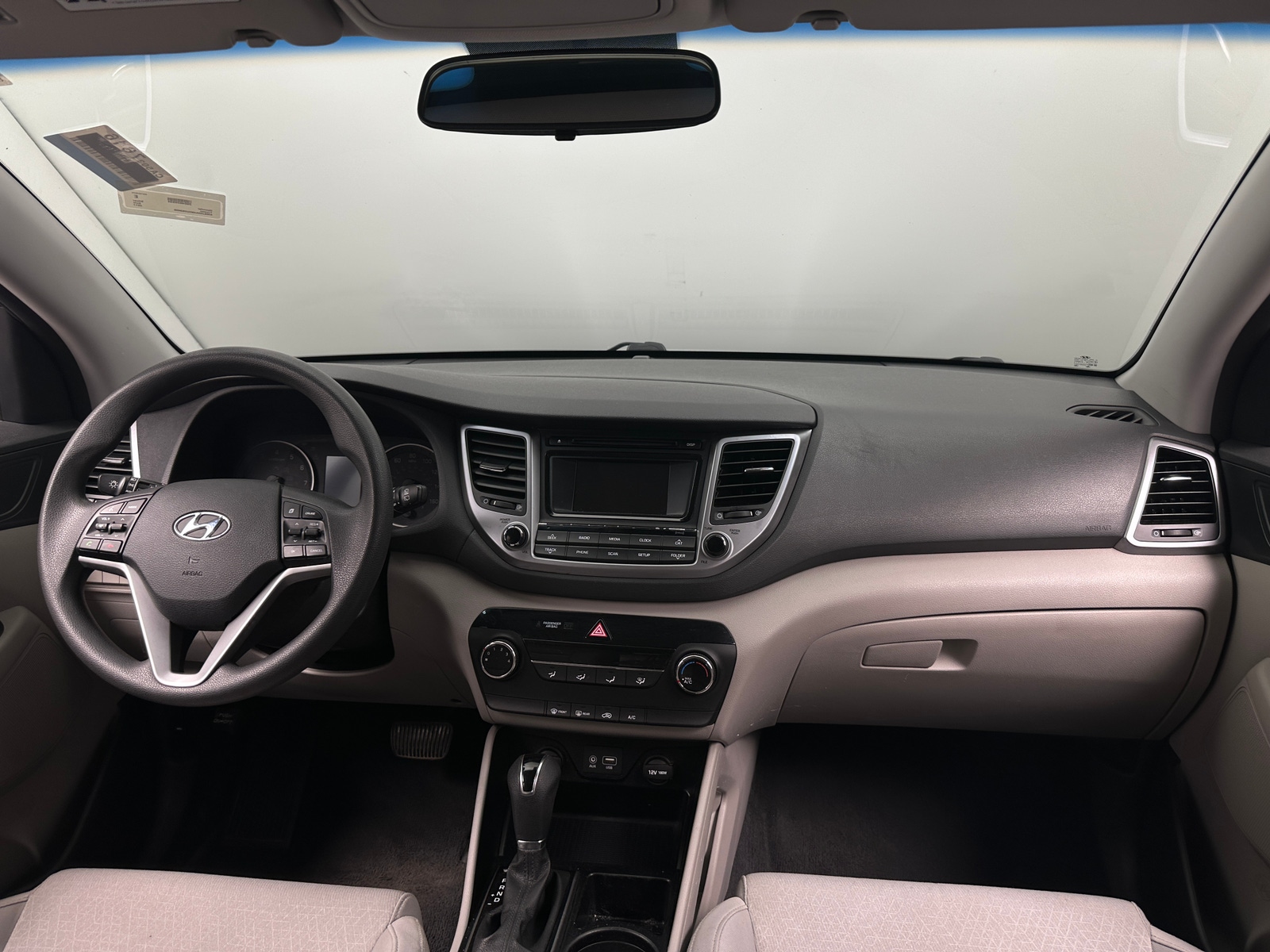 Thumbnail: 2017 Hyundai Tucson - 3