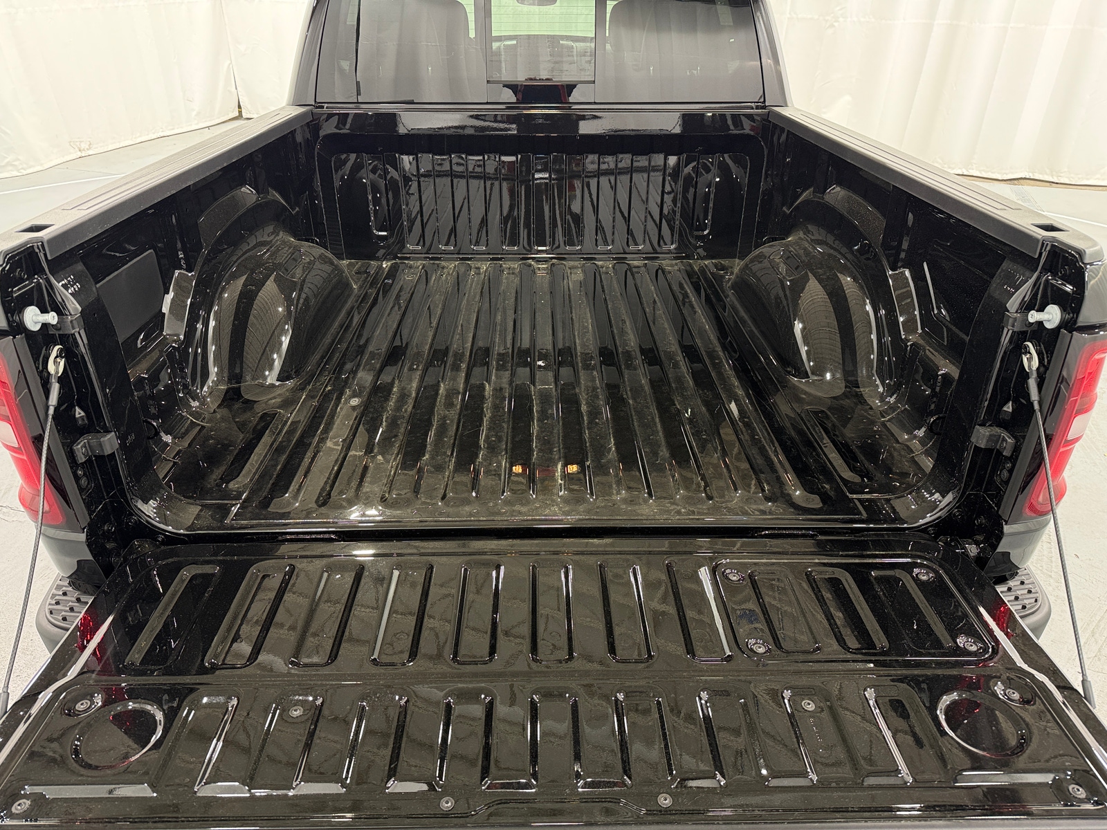 Thumbnail: 2026 RAM 1500 - 6