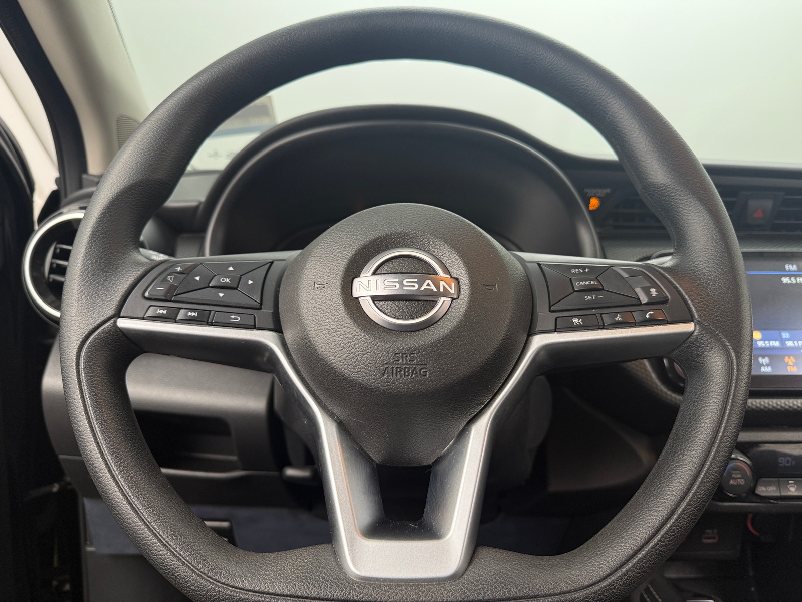 Thumbnail: 2022 Nissan Kicks - 5