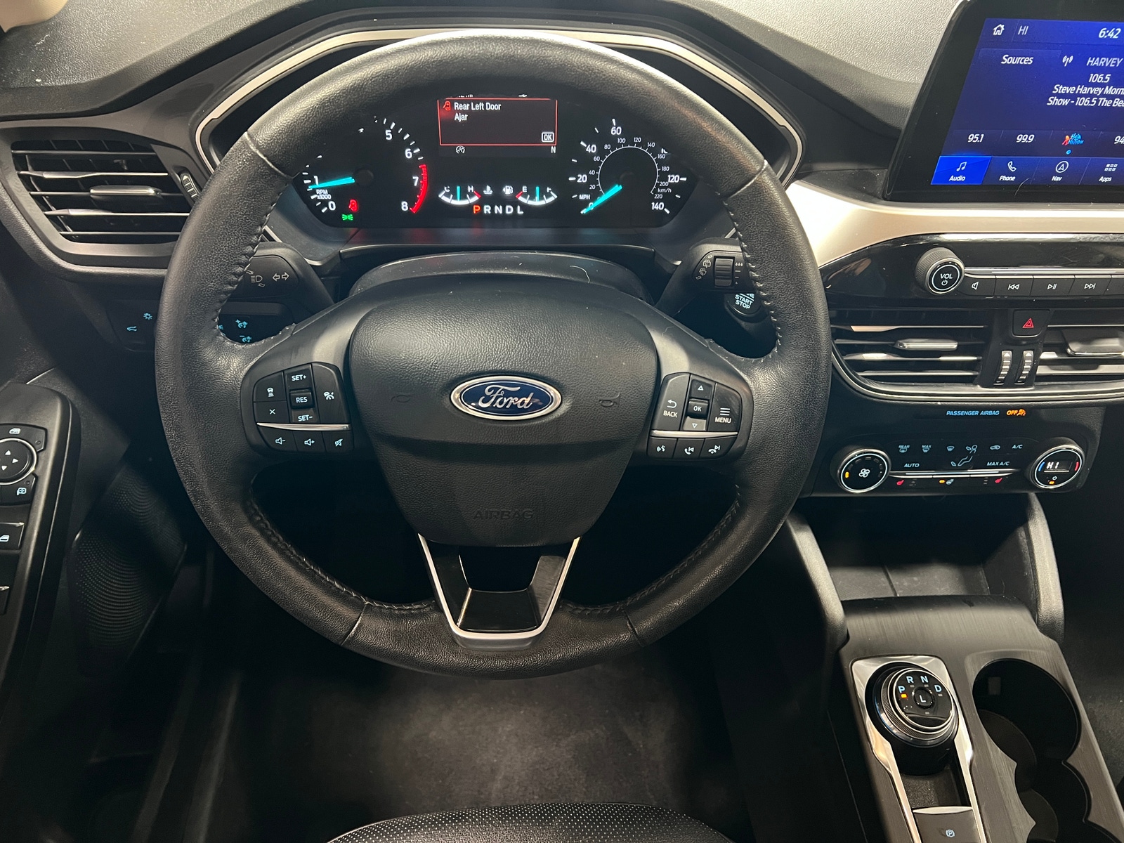 Thumbnail: 2020 Ford Escape - 4