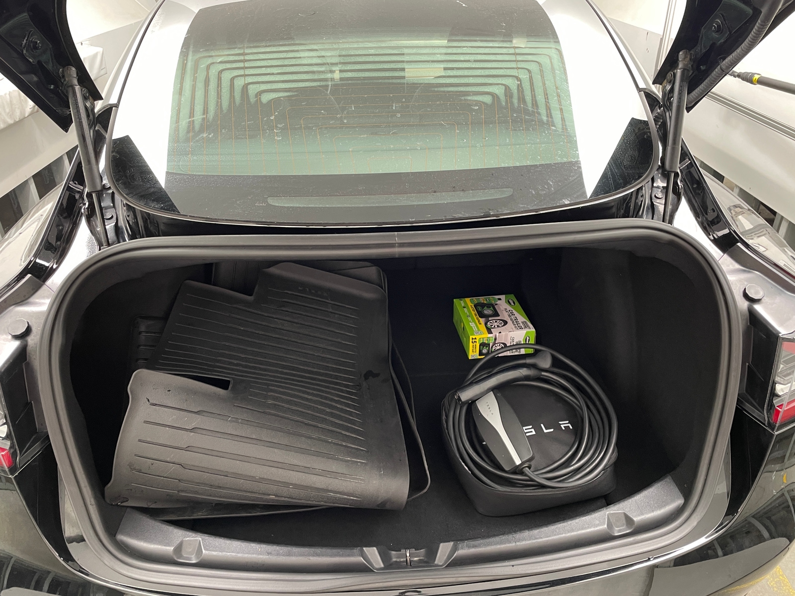 Thumbnail: 2018 Tesla Model 3 - 6