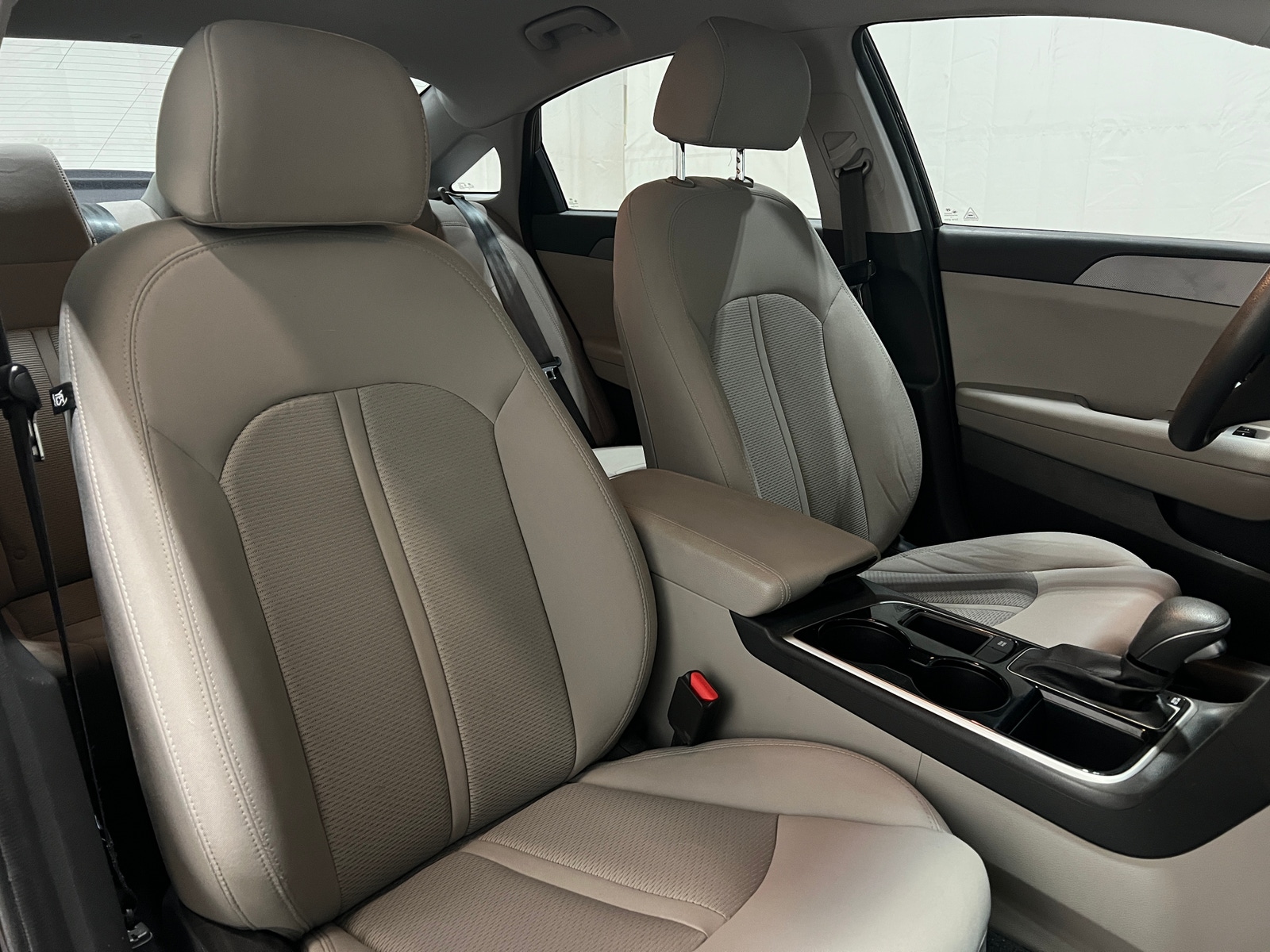 Thumbnail: 2018 Hyundai Sonata - 2