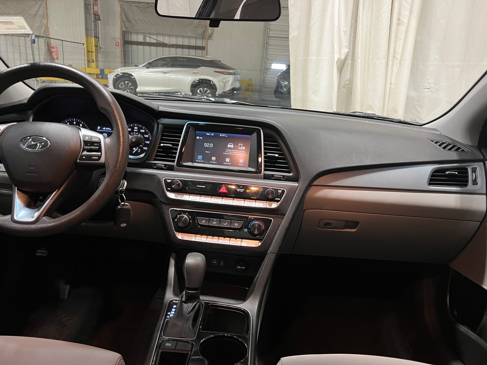 Thumbnail: 2018 Hyundai Sonata - 3