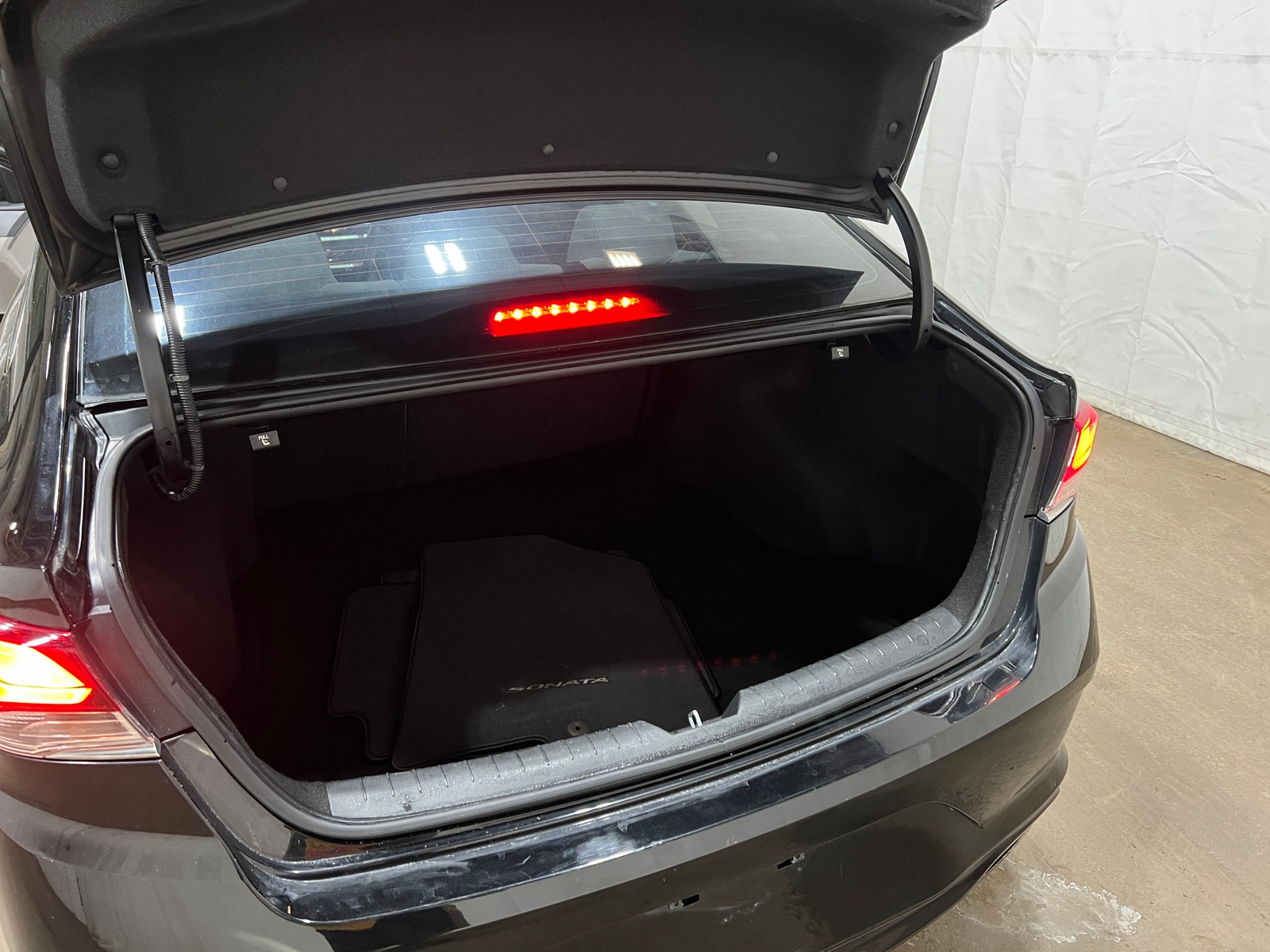 Thumbnail: 2018 Hyundai Sonata - 7