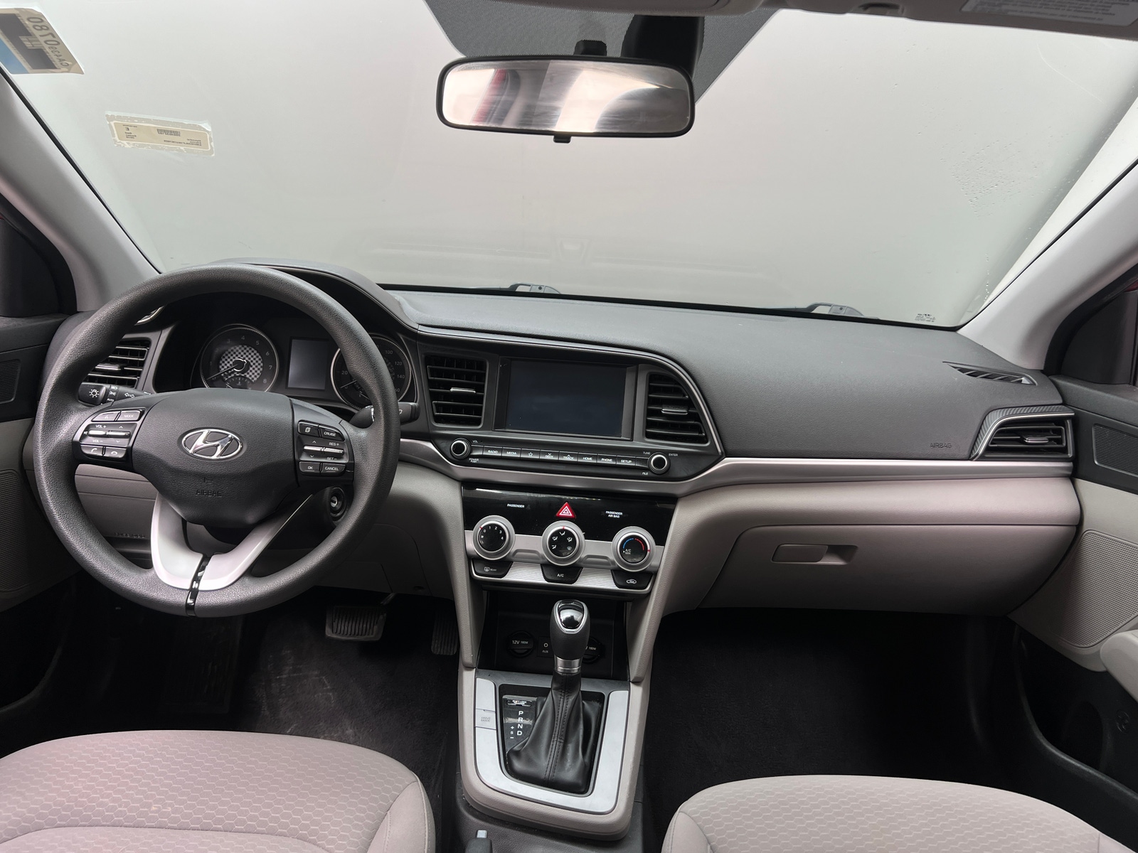 Thumbnail: 2019 Hyundai Elantra - 3