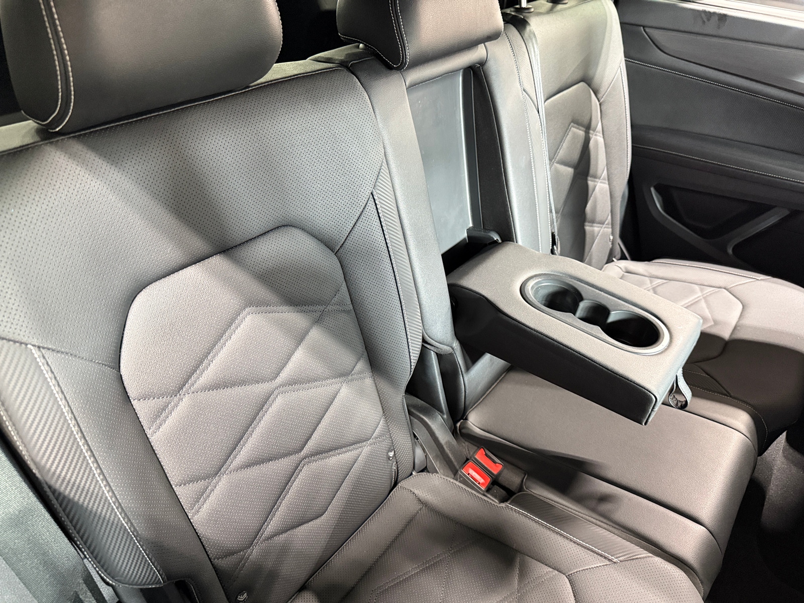 Thumbnail: 2025 Volkswagen Atlas - 5