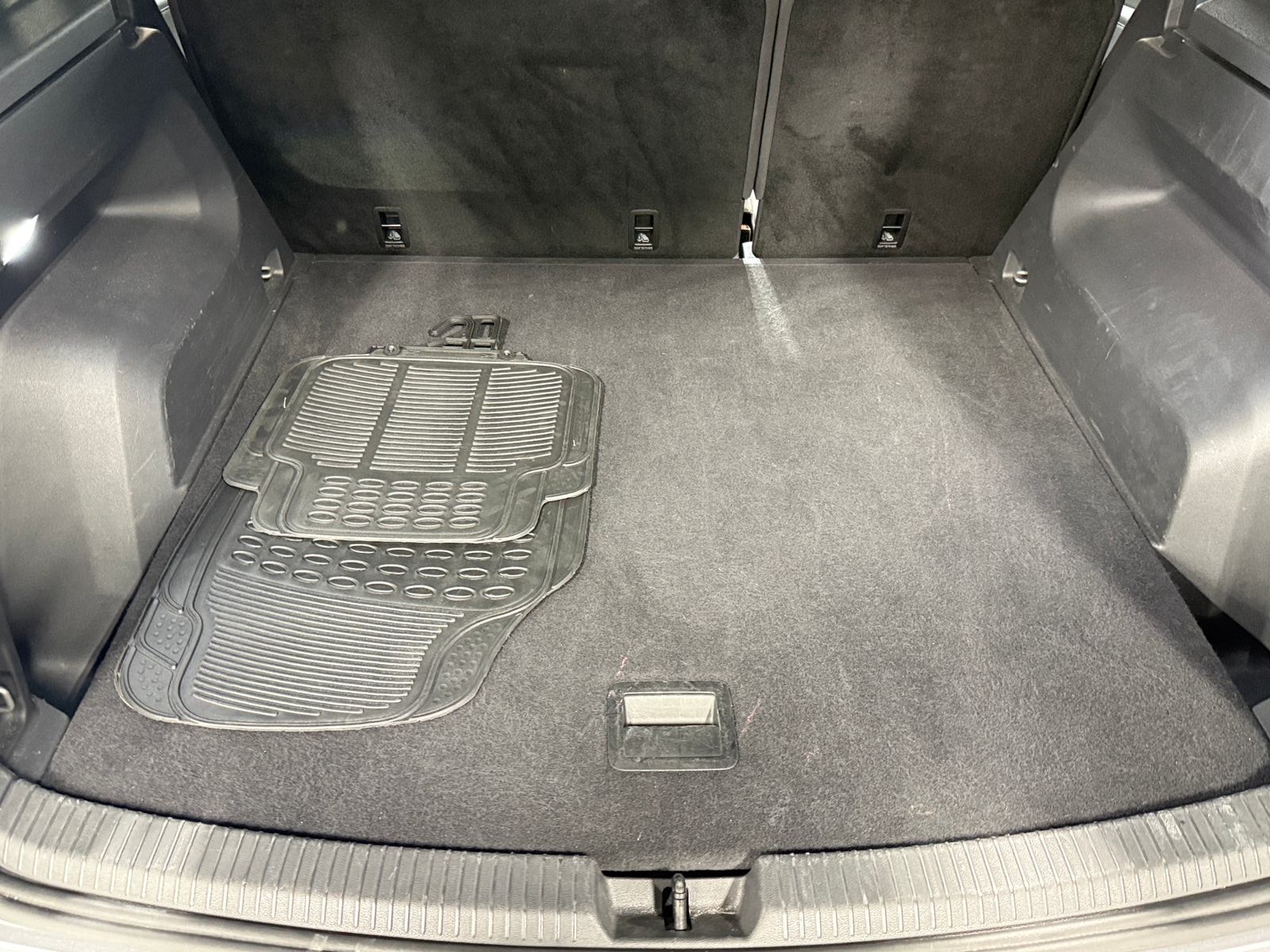 Thumbnail: 2025 Volkswagen Atlas - 6